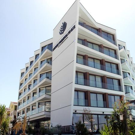 Hotel Luxury Premium Finese à Golem  Extérieur photo