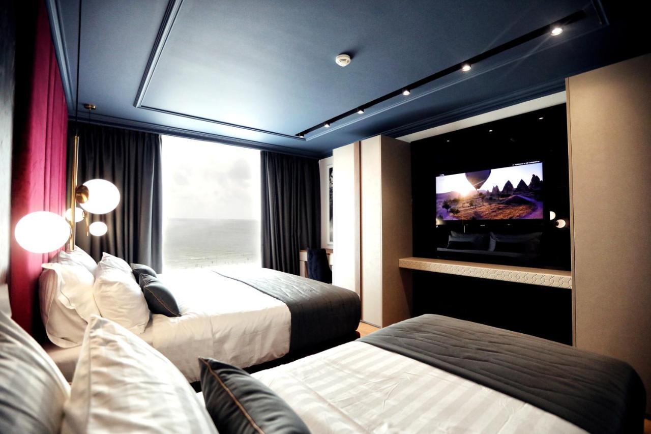 Hotel Luxury Premium Finese à Golem  Extérieur photo