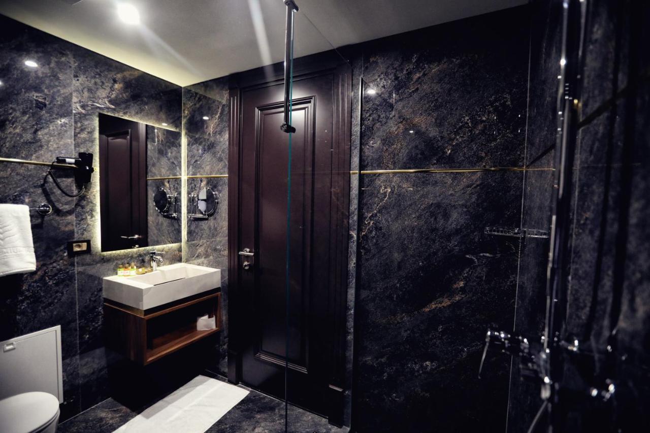 Hotel Luxury Premium Finese à Golem  Extérieur photo